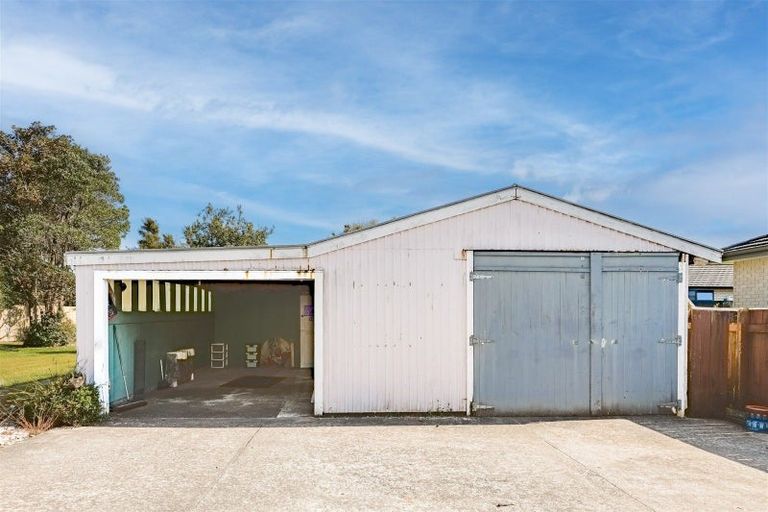 Photo of property in 47 Lyndhurst Street, Westport, 7825