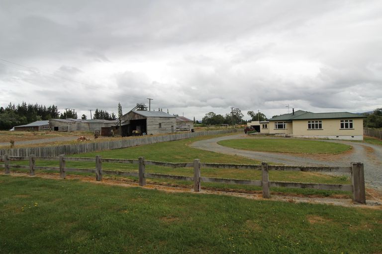 Photo of property in 86 Pasture Street, Lumsden, 9730