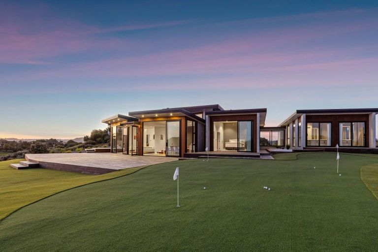 Photo of property in 196 Ridge Road, Mahurangi East, Warkworth, 0982