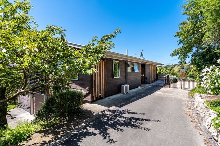 Photo of property in 304 Hill Road, Eskdale, Napier, 4182