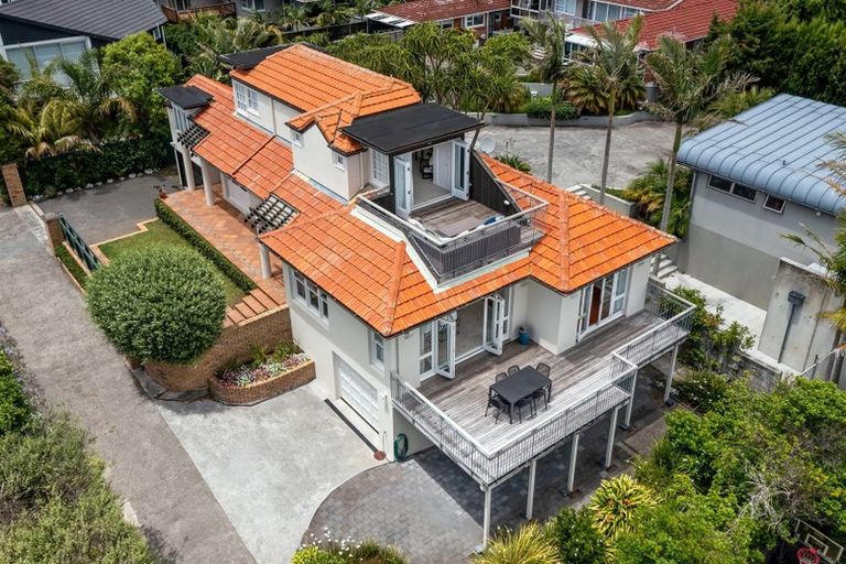 Photo of property in 1/248 Hurstmere Road, Takapuna, Auckland, 0622