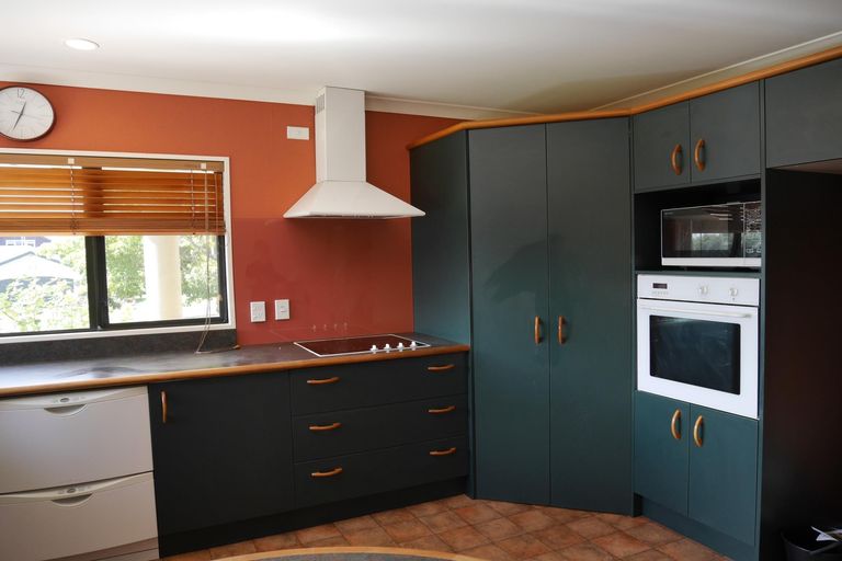 Photo of property in 15 Holmwood Park Drive, Morrinsville, 3300