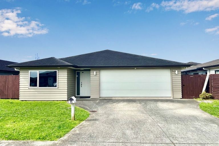 Photo of property in 15 Yatterina Avenue, Takanini, 2112