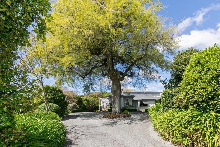 Photo of property in 27 Kopanga Road, Havelock North, 4130