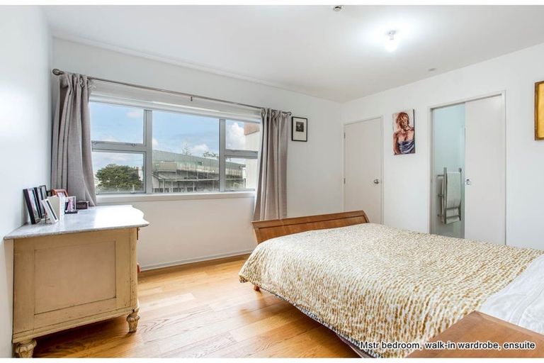 Photo of property in 16/270 Onewa Road, Birkenhead, Auckland, 0626