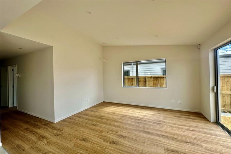 Photo of property in 34 John Gray Street, Papakura, 2110