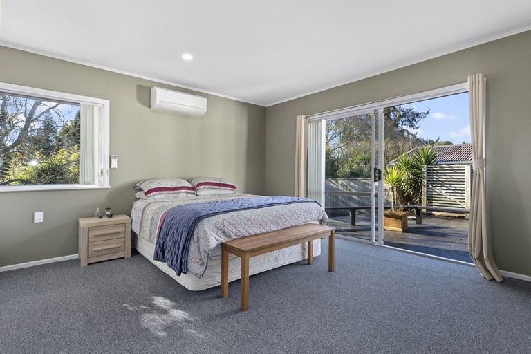 Photo of property in 10 Lynwood Place, Chedworth, Hamilton, 3210