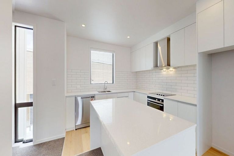 Photo of property in 53 Kamahi Place, Paraparaumu, 5032