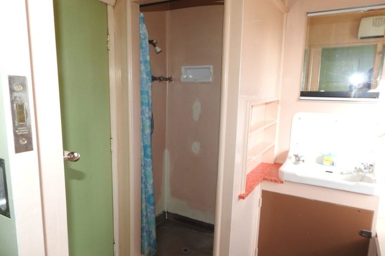 Photo of property in 2 Moa Street, Taihape, 4720