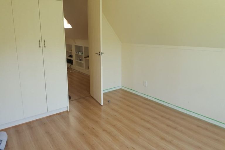 Photo of property in 7 Braund Place, Glenfield, Auckland, 0629