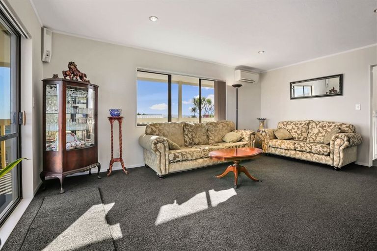 Photo of property in 35 Doncaster Terrace, Ascot Park, Porirua, 5024