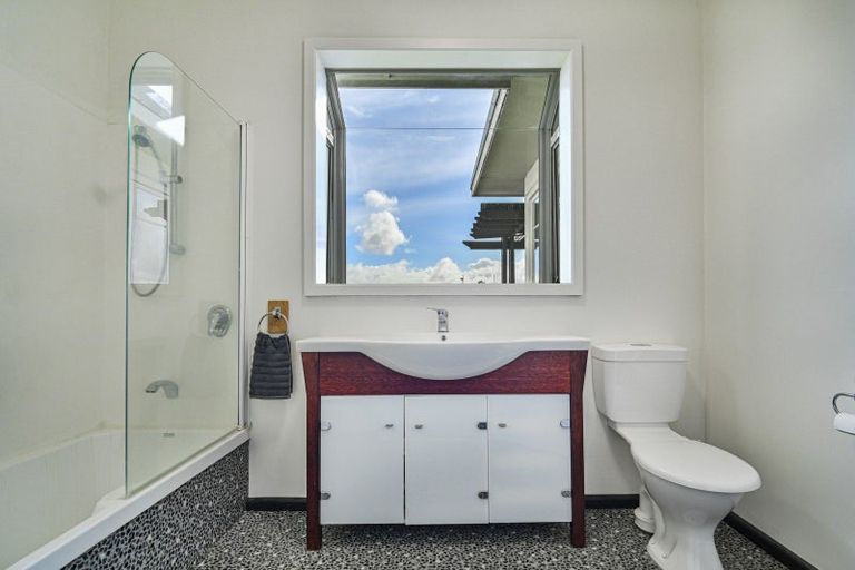 Photo of property in 905 Jervois Place, Mayfair, Hastings, 4122