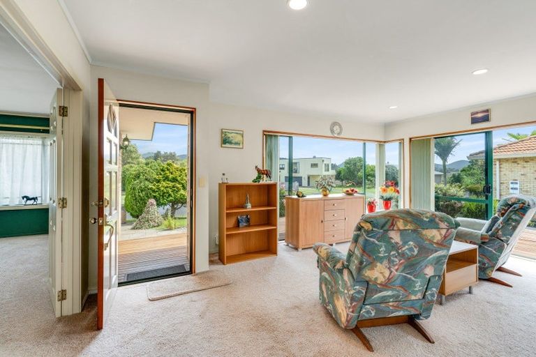 Photo of property in 109 Everitt Crescent, Whangamata, 3620