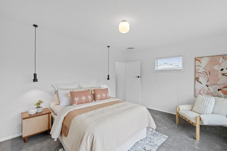 Photo of property in 81 Bartholomew Road, Levin, 5510