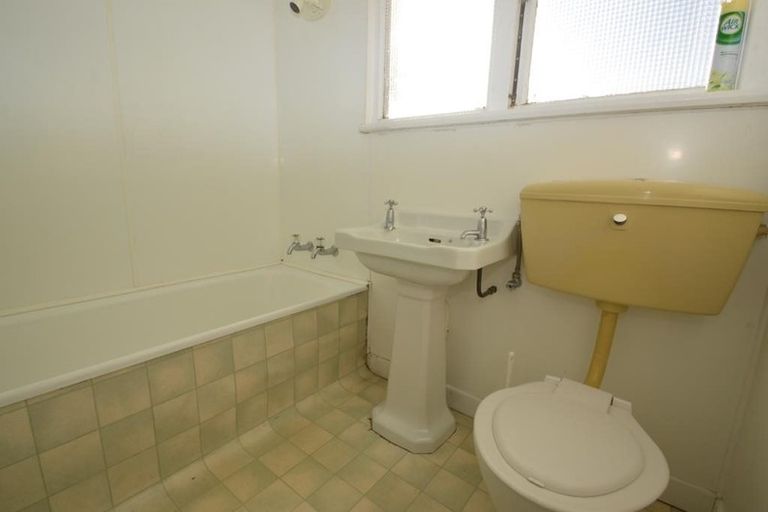 Photo of property in 22 Adamson Crescent, Glengarry, Invercargill, 9810