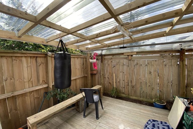 Photo of property in 2/13 Lochinver Road, Papatoetoe, Auckland, 2025