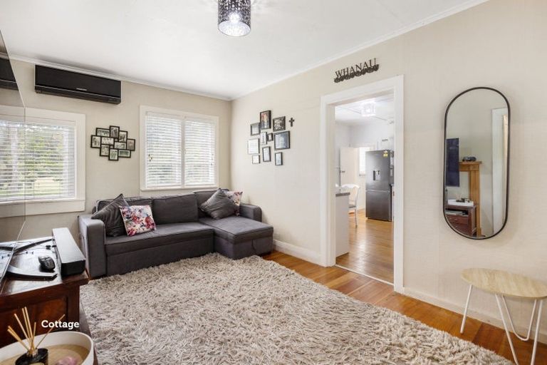 Photo of property in 415 Welcome Bay Road, Welcome Bay, Tauranga, 3175