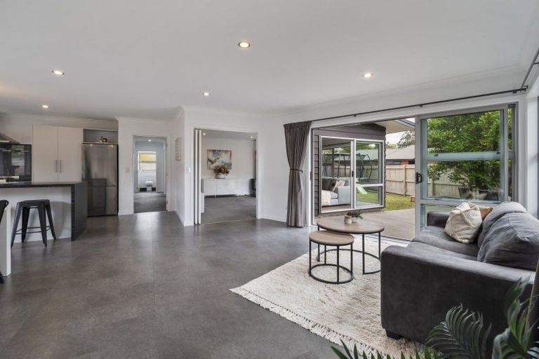 Photo of property in 14 Millbrook Place, Ashhurst, 4810