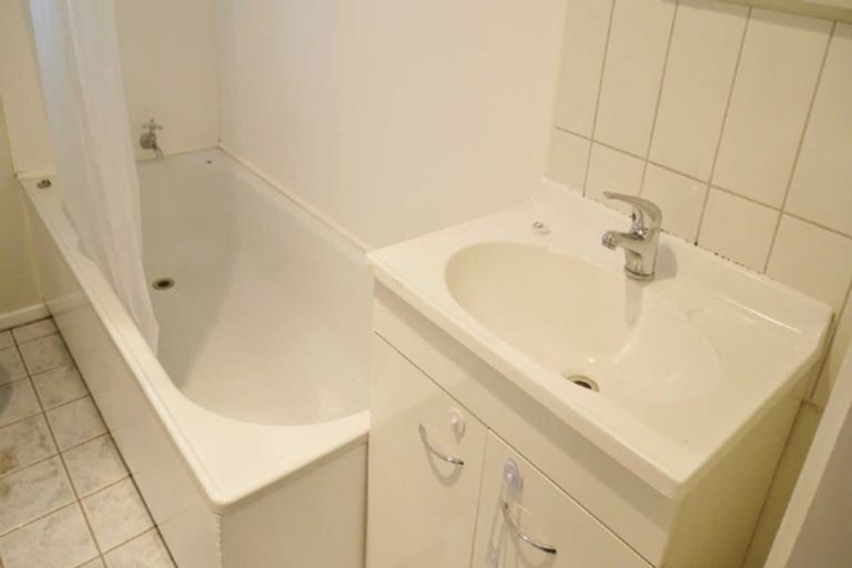 Photo of property in 1/32 Kinloch Street, St Albans, Christchurch, 8014