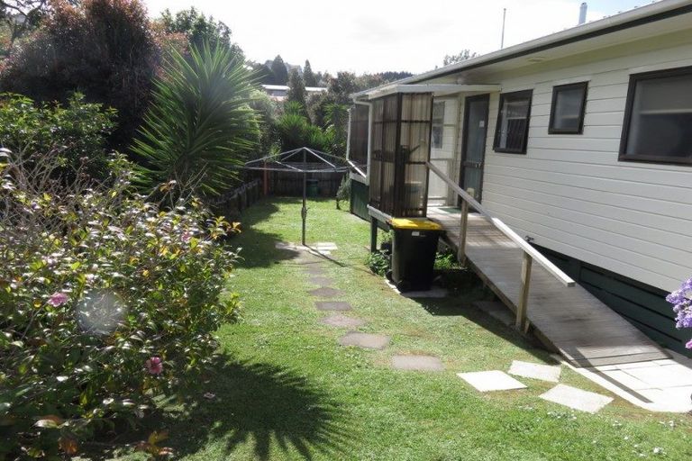 Photo of property in 121 Onemana Drive, Onemana, Whangamata, 3691