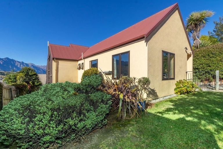 Photo of property in 3b Highview Terrace, Queenstown, 9300