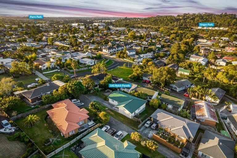 Photo of property in 16g Roick Parade, Glen Eden, Auckland, 0602