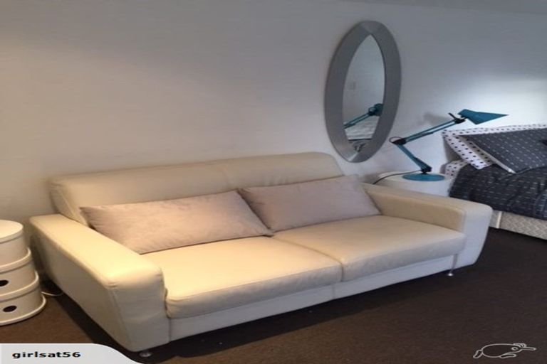 Photo of property in 56 Glen Road, Kelburn, Wellington, 6012