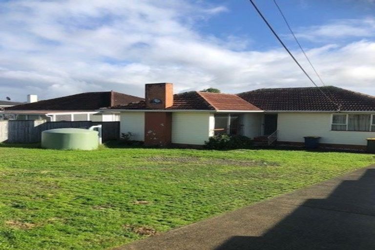 Photo of property in 29 Vodanovich Road, Te Atatu South, Auckland, 0610