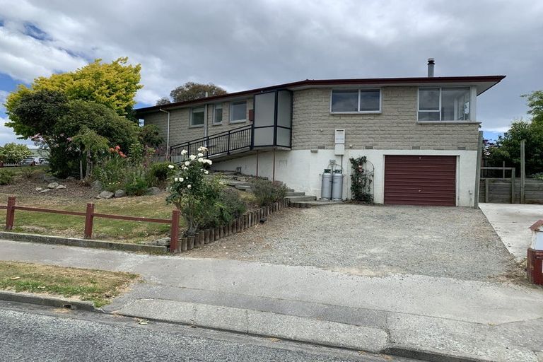 Photo of property in 8 Godley Place, Oceanview, Timaru, 7910