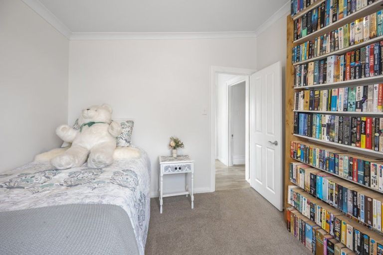 Photo of property in 43 Georges Drive, Napier South, Napier, 4110