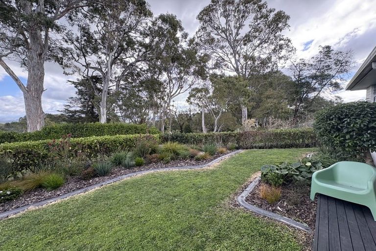 Photo of property in 8 Hikanui Drive, Havelock North, 4130