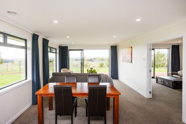Photo of property in 117 Kingsdale Park Drive, Aokautere, Palmerston North, 4471