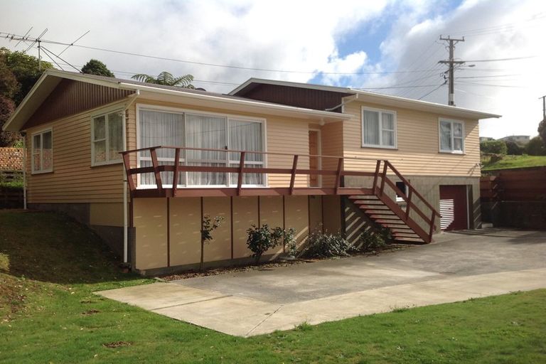 Photo of property in 99 Ironside Road, Johnsonville, Wellington, 6037