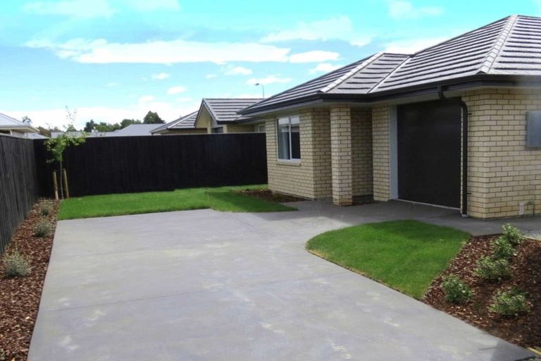 Photo of property in 17 Burford Way, Rolleston, 7615