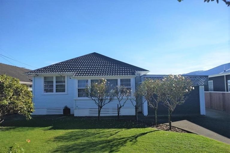 Photo of property in 3 Green Street, Epuni, Lower Hutt, 5011