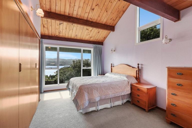 Photo of property in 23 The Anchorage, Whitby, Porirua, 5024