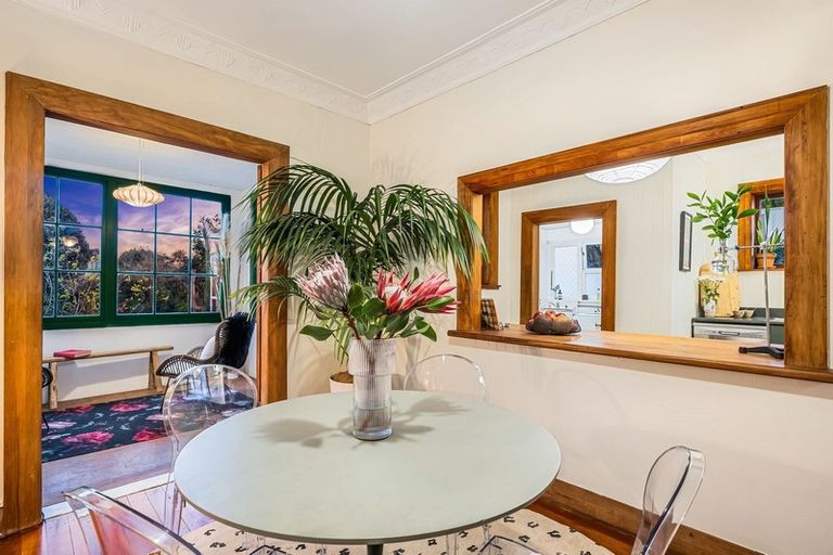 Photo of property in 31 Ocean Road, Paekakariki, 5034
