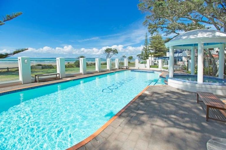 Photo of property in Oceanside Apartments, 2/453 Hibiscus Coast Highway, Orewa, 0931