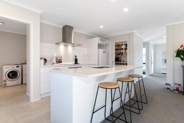 Photo of property in 14 Kuru Place, Papamoa, 3118