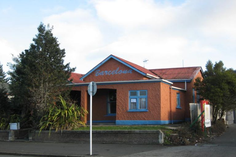 Photo of property in 853 Cumberland Street, North Dunedin, Dunedin, 9016