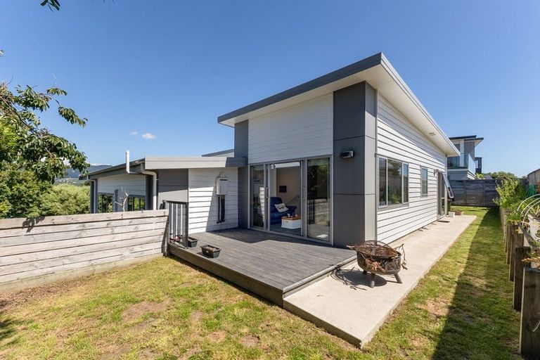 Photo of property in 21a Avion Terrace, Raumati Beach, Paraparaumu, 5032