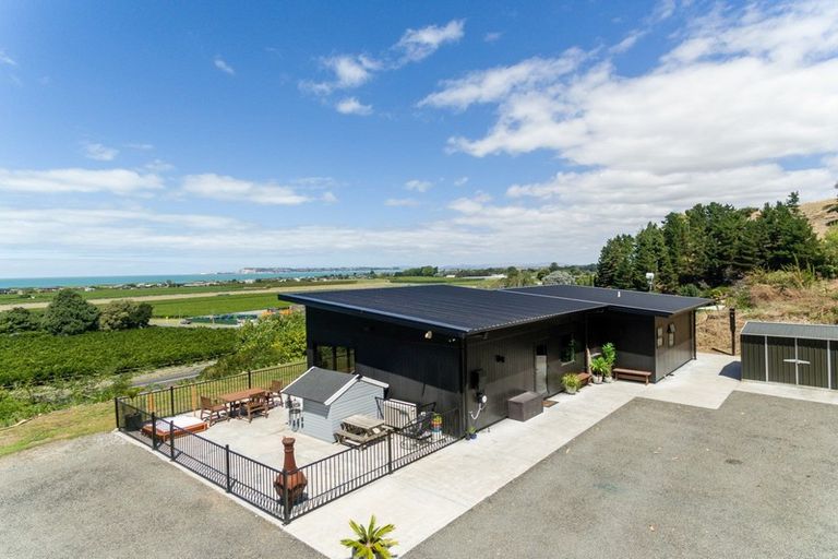Photo of property in 685 Main North Road, Bay View, Napier, 4104