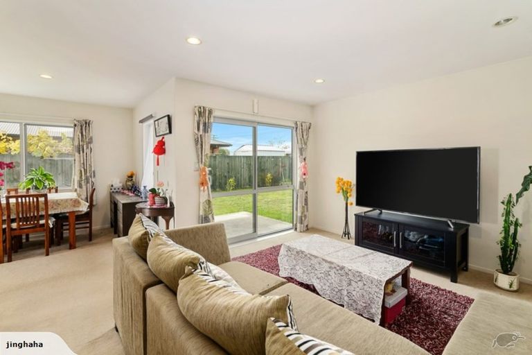Photo of property in 70 Carroll Place, Owhata, Rotorua, 3010