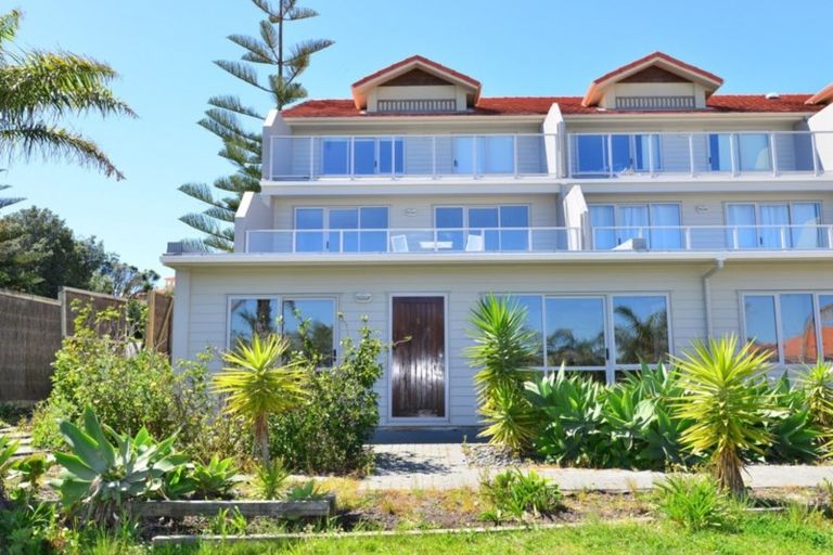 Photo of property in Santa Rosa, 16/340 Gulf Harbour Drive, Gulf Harbour, Whangaparaoa, 0930