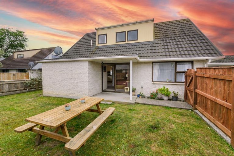Photo of property in 9 Charisma Court, Kelvin Grove, Palmerston North, 4414