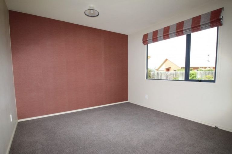 Photo of property in 30 Albert Drive, Clyde, 9330