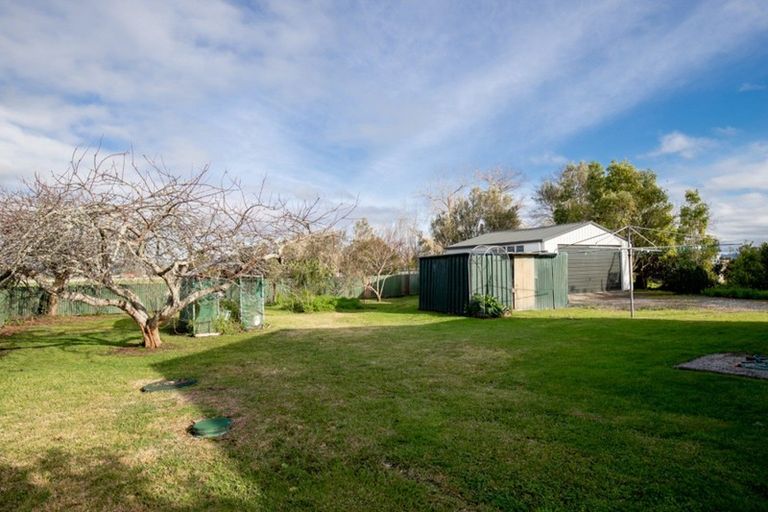 Photo of property in 18 Canal West Road, Waitakaruru, Thames, 3576
