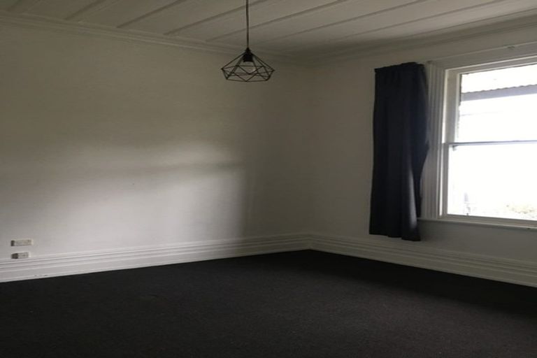 Photo of property in 17 King Edward Street, Kensington, Dunedin, 9012