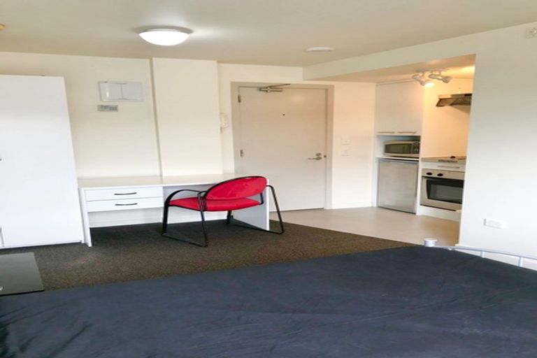 Photo of property in Southern Cross Apartments, 404/35 Abel Smith Street, Te Aro, Wellington, 6011