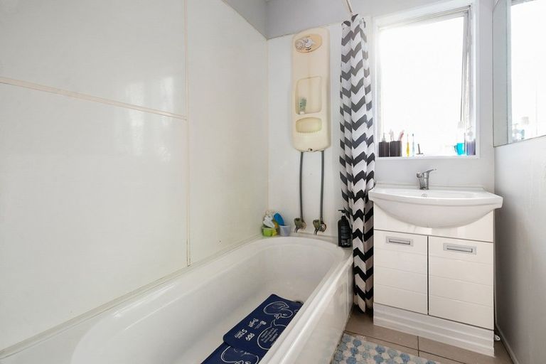 Photo of property in 119a Pohutukawa Drive, Owhata, Rotorua, 3010